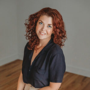 Claire Gardner Headshot